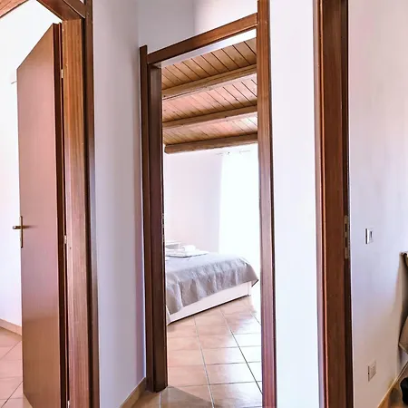 Mareluna By Interhome Fontane Bianche