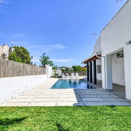 Mareluna By Interhome Daire Fontane Bianche